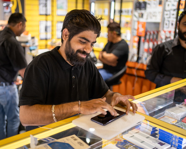 Pop Phones Technician