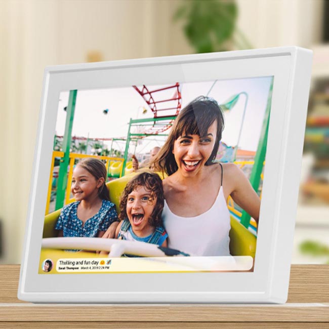 Frameo 10.1-inch Smart Photo Frame - White