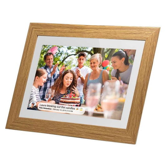 Frameo 7-inch Smart Photo Frame - White Oak