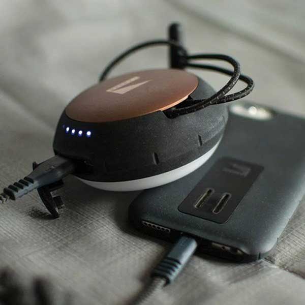 Lander Cairn Rechargeable Lantern with Powerbank- Green